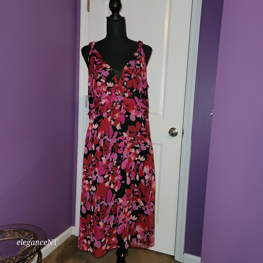 New York & Company Floral Dress Sz: 14 NWT
